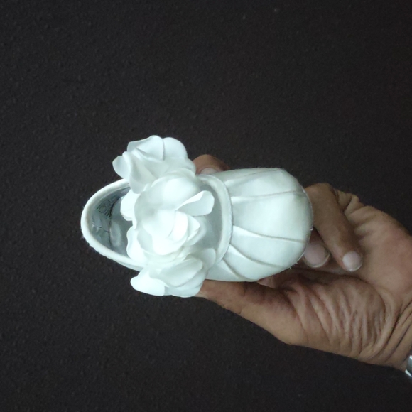 STUART WEITZMAN BABY ANN Kids # 3431118-S19 - Picture 10 of 17